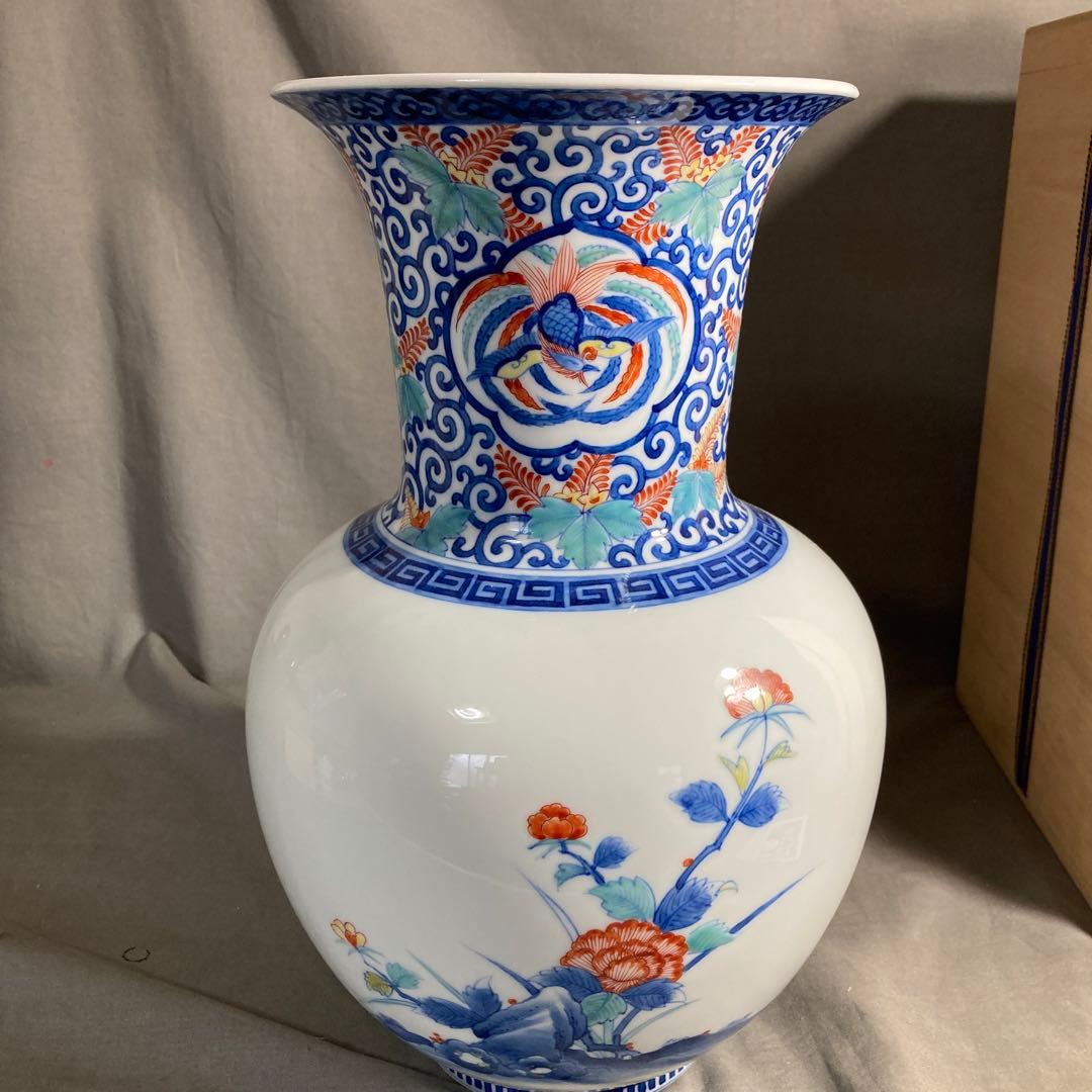【期間特別値下げ】日本工芸　重要無形文化財　肥蝶山　樋渡陶六作　唐草牡丹画大花瓶