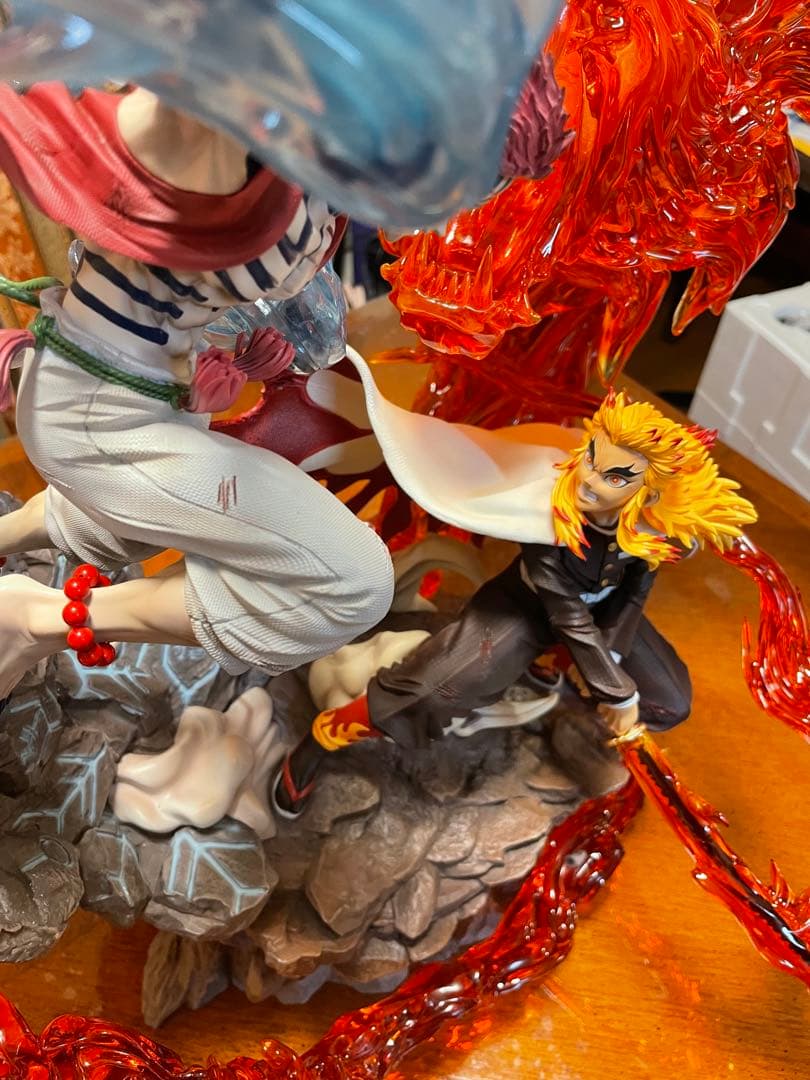 鬼滅　煉獄杏寿郎 vs 猗窩座 フィギュア　Hero Belief studio