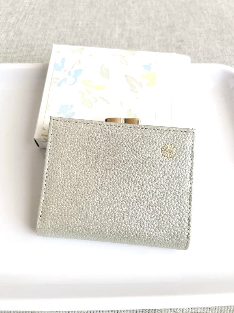 皇居財布　がま口　二つ折り　シルバー