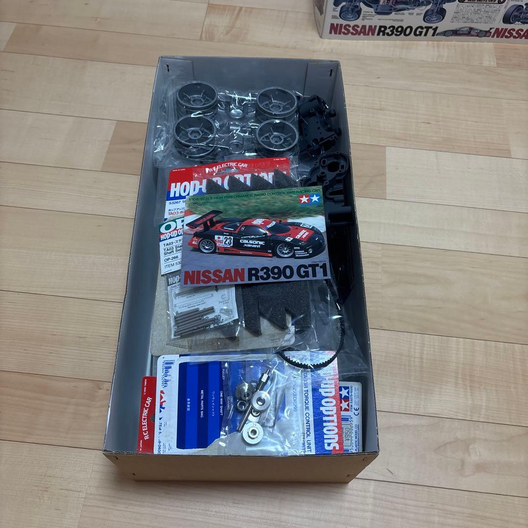 NISSAN R390 GT1 プラモデル ラジコン
