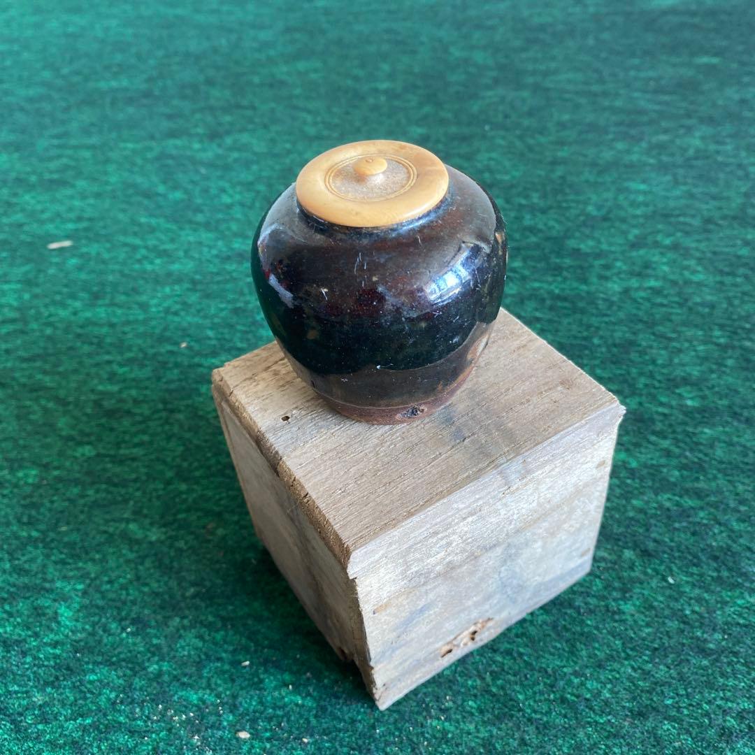 偕楽園焼の茶壷　箱付き