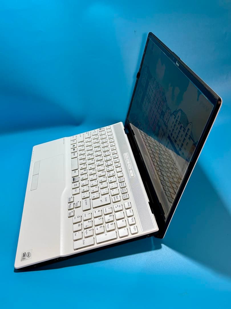 Windowsノート本体 FUJITSU LIFEBOOK AH50/F i7 10510U SSD 2T