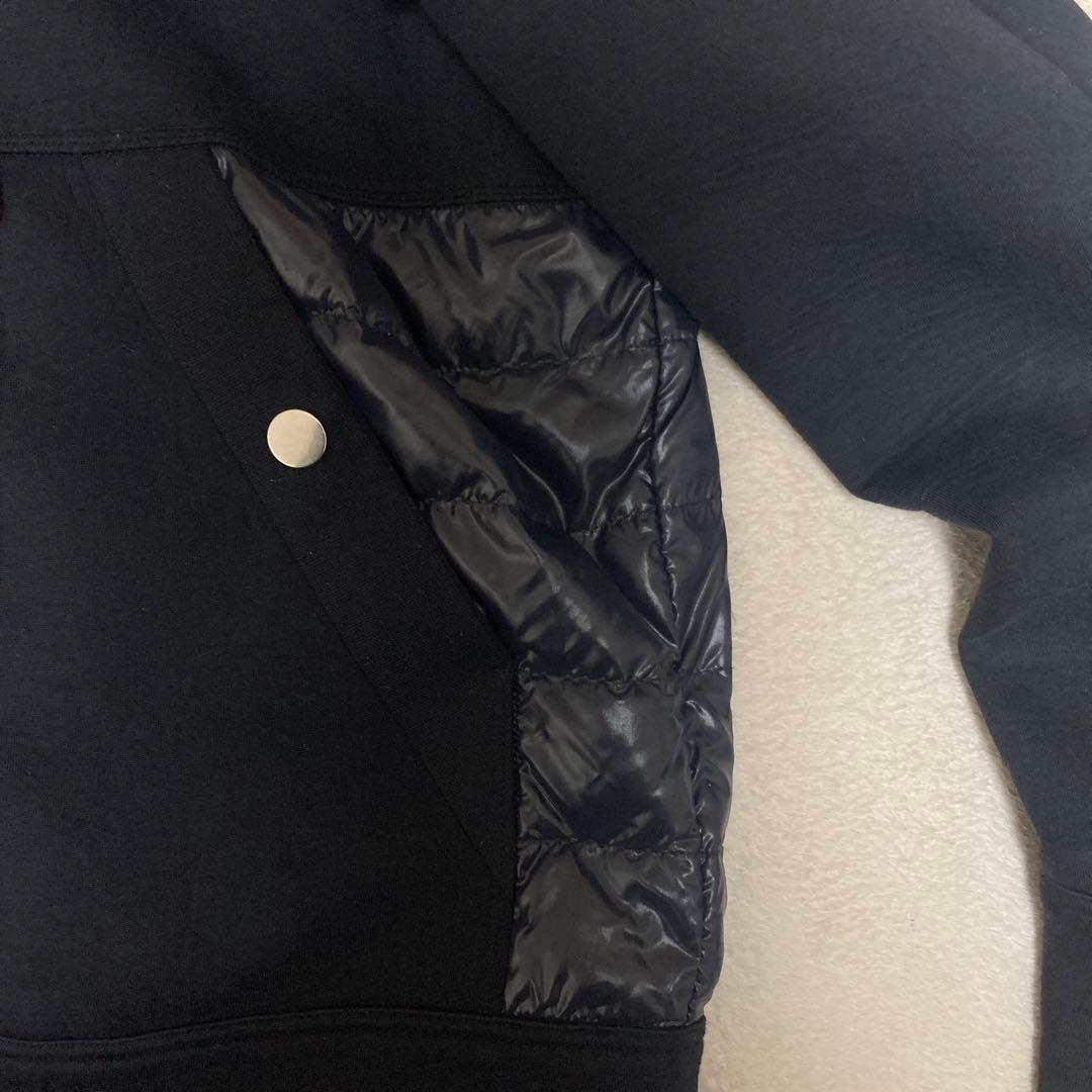 定価14万　MONCLER ネイビー フード付き ダウン　スウェットジャケット