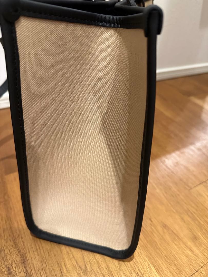 ジャンニキアリーニ　マルッチェラSサイズ　未使用　保存袋付き