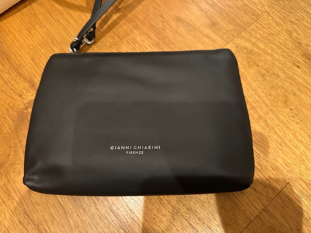 ジャンニキアリーニ　マルッチェラSサイズ　未使用　保存袋付き