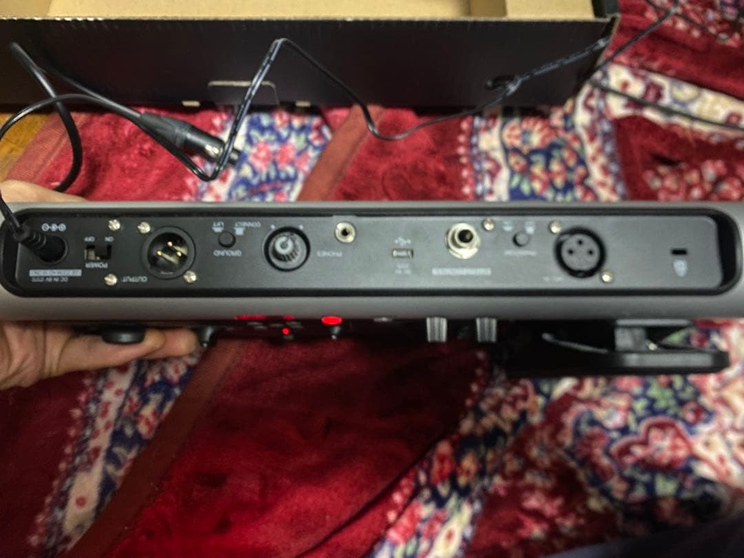 【動作チェックのみの超美品】zoom V6-SP ボーカルエフェクター