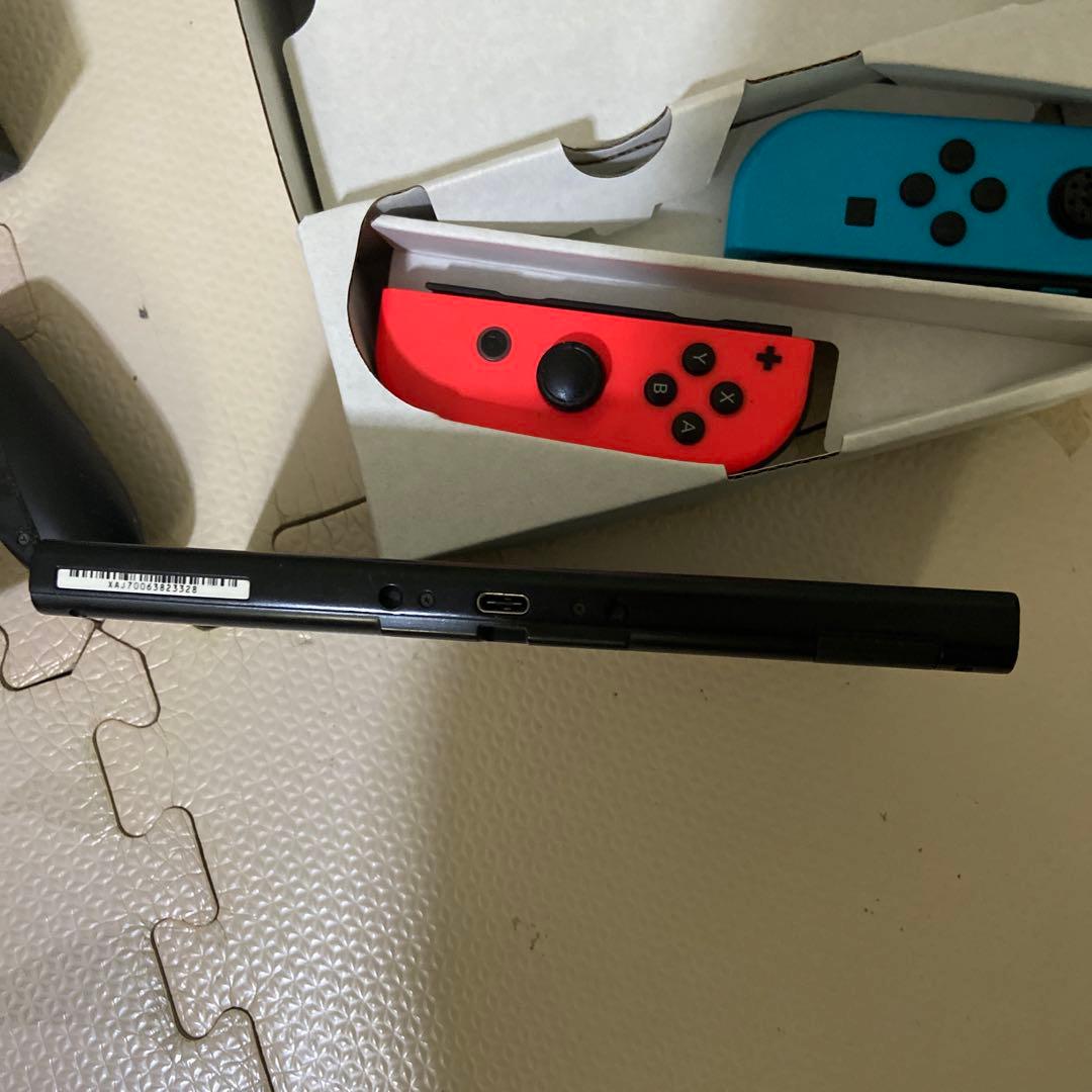 Nintendo Switch 本体 赤/青 Joy-Con（左不備あり）