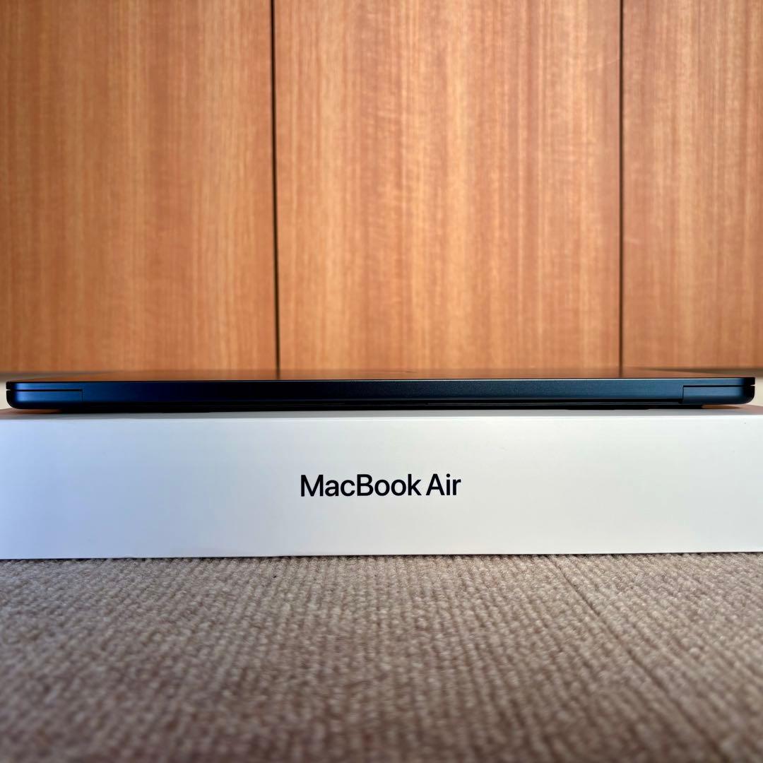 MacBook Air M2 8GB 256GB ミッドナイト バッテリ87%
