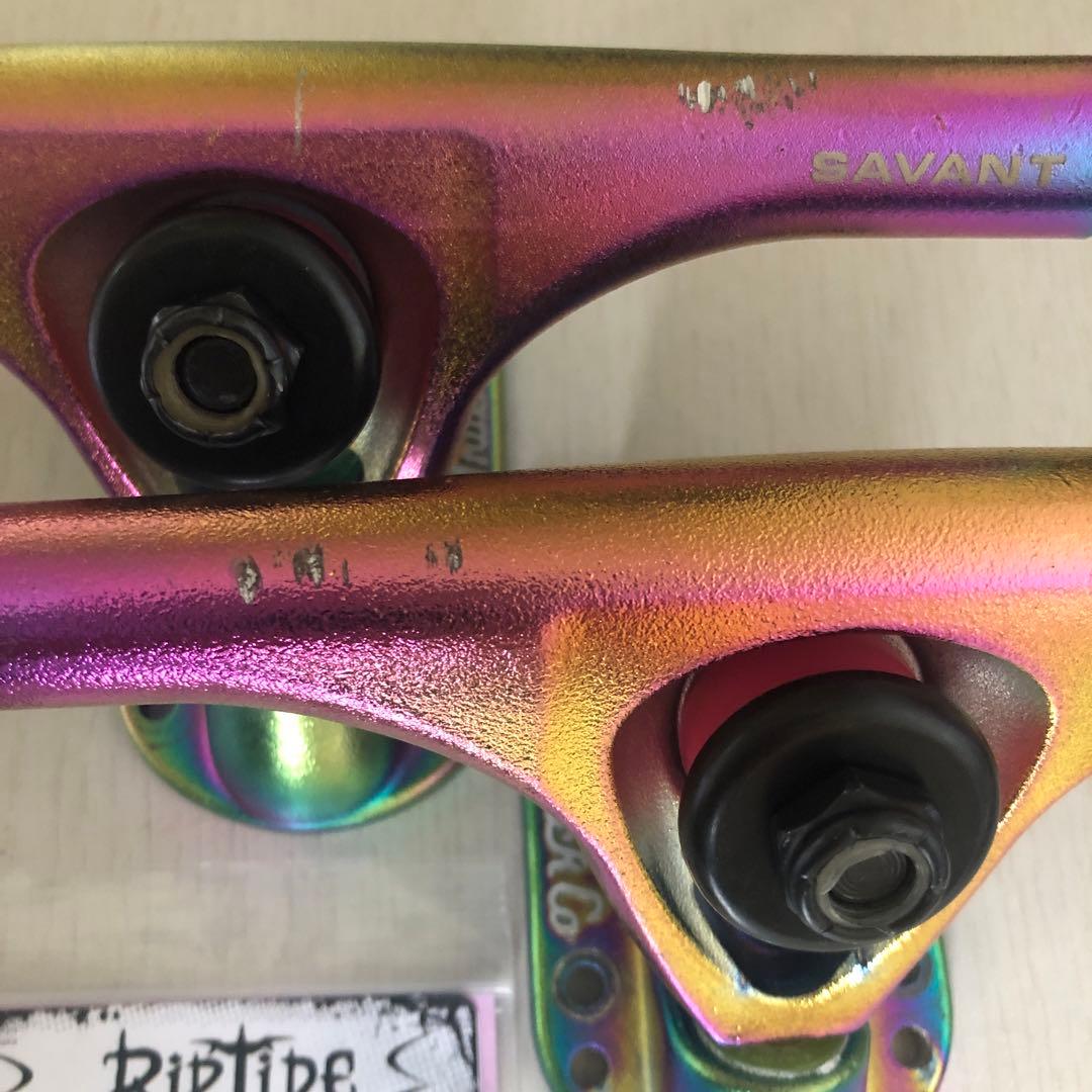 Paris trucks savant パリストラック　サヴァント　43°