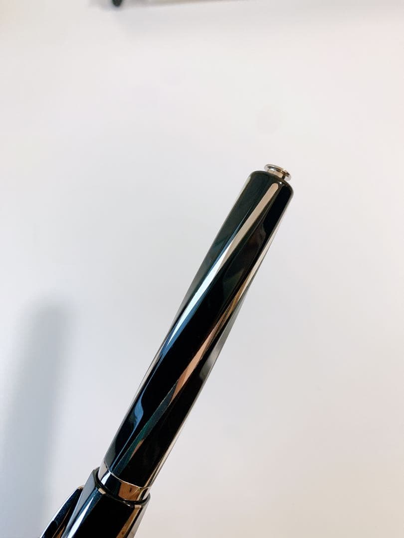 VISCONTI ディヴィーナ　ブラック 万年筆