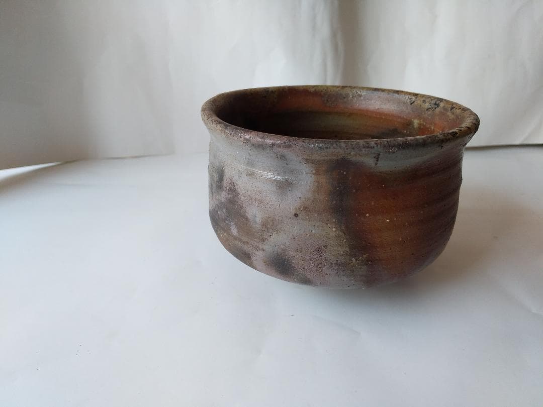 藤原謙 青備前焼 備前茶碗 備前焼茶碗 茶道具 抹茶碗 新品 未使用 です。