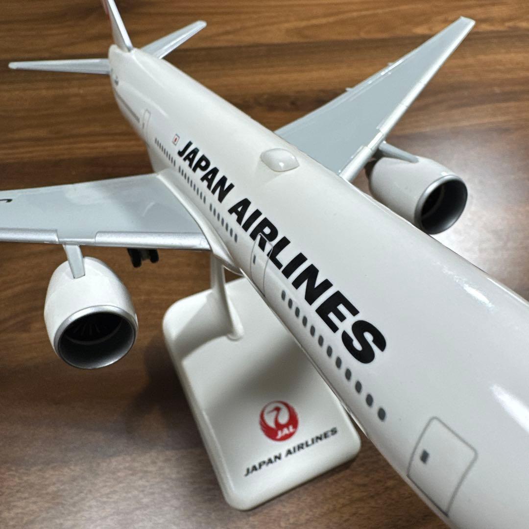 日本航空 Boeing 777-200 模型 1/200 スケール JALUX