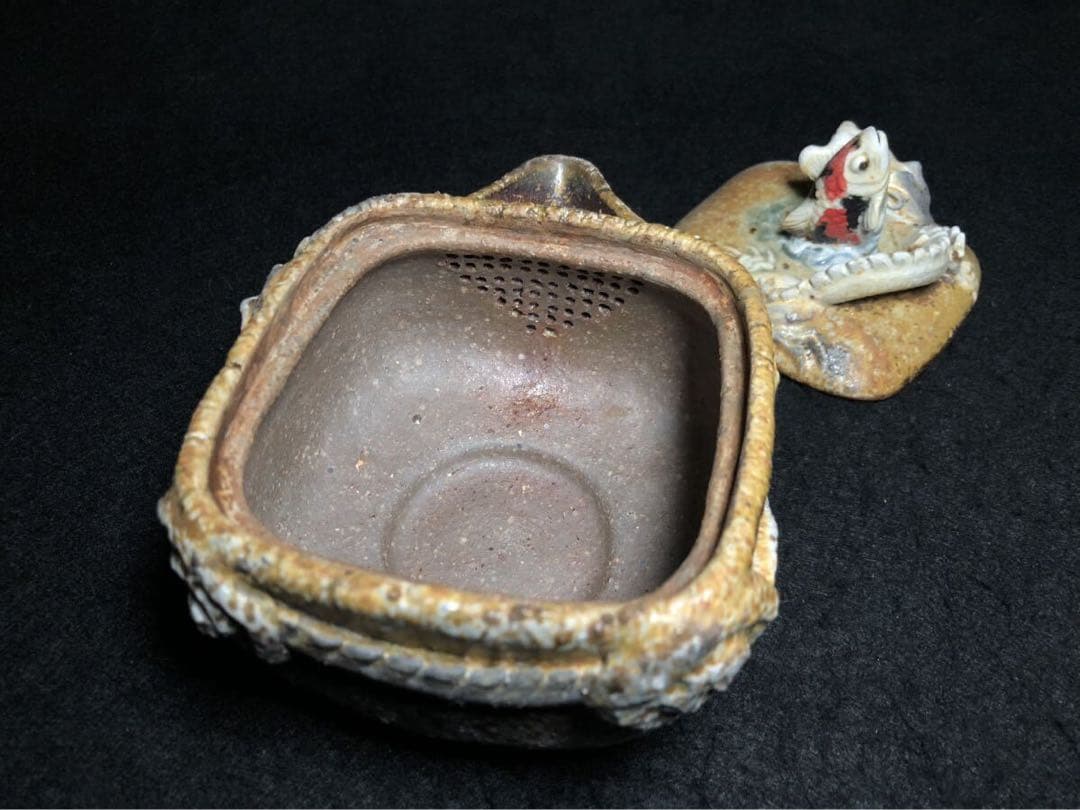 備前焼　森脇弘行　四角手造　鯉龍宝瓶　２白龍張　煎茶道具　備前　急須　陶器