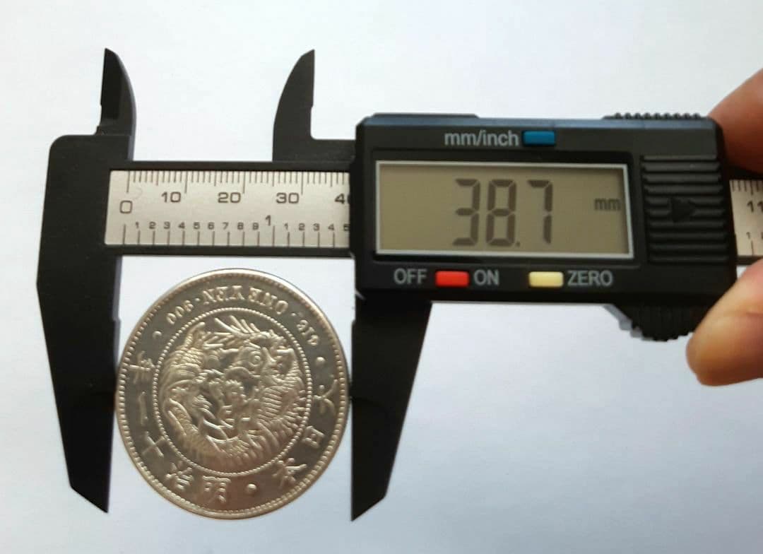 明治11年 大型 新1円銀貨