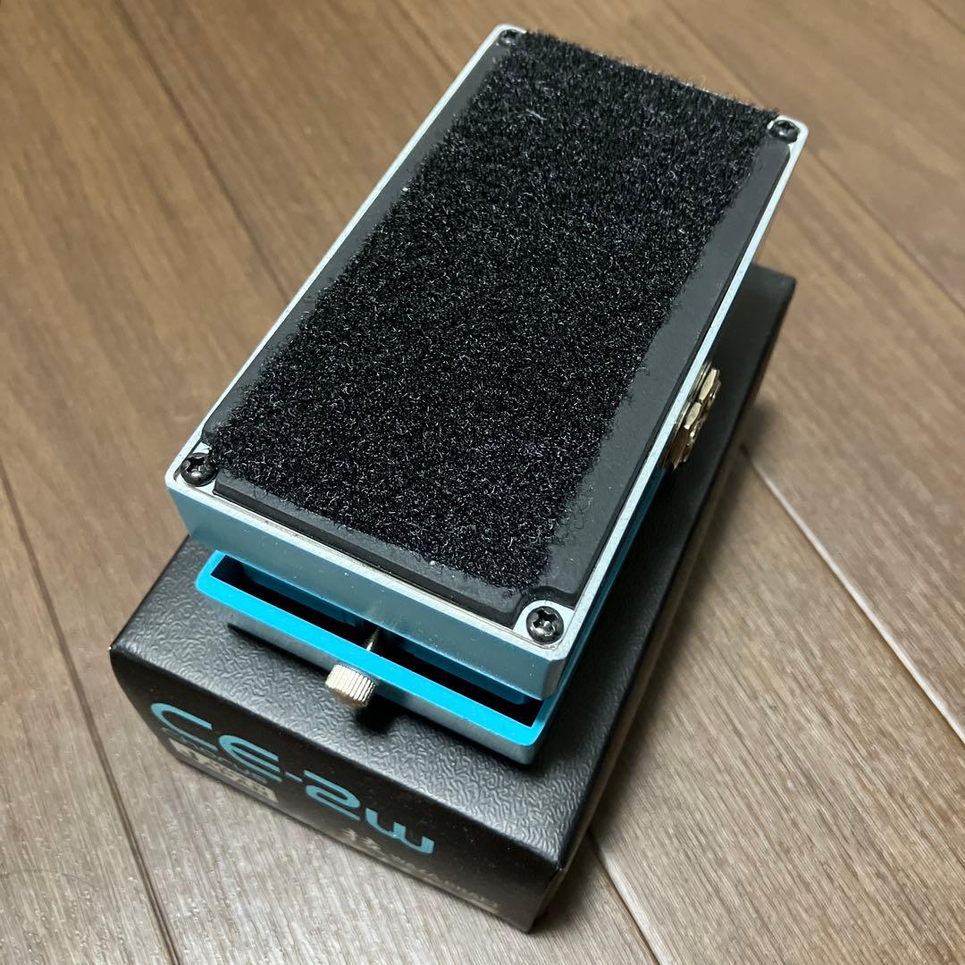 ギター BOSS CE-2w