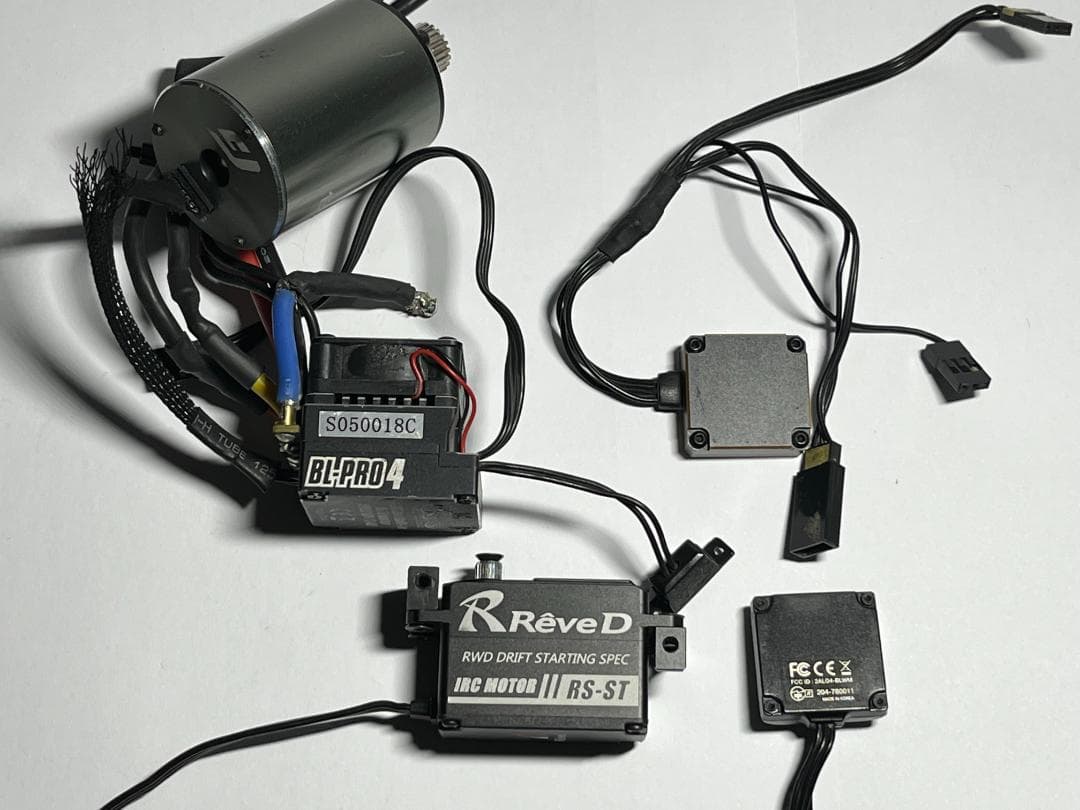 1/10 電動RC用メカ一式 アンプ・モーター・サーボ・ジャイロ・Wi-fi