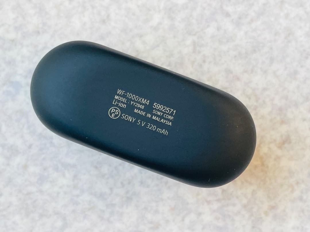 【美品】SONY WF-1000XM4 ブラック【左右バッテリー交換済】