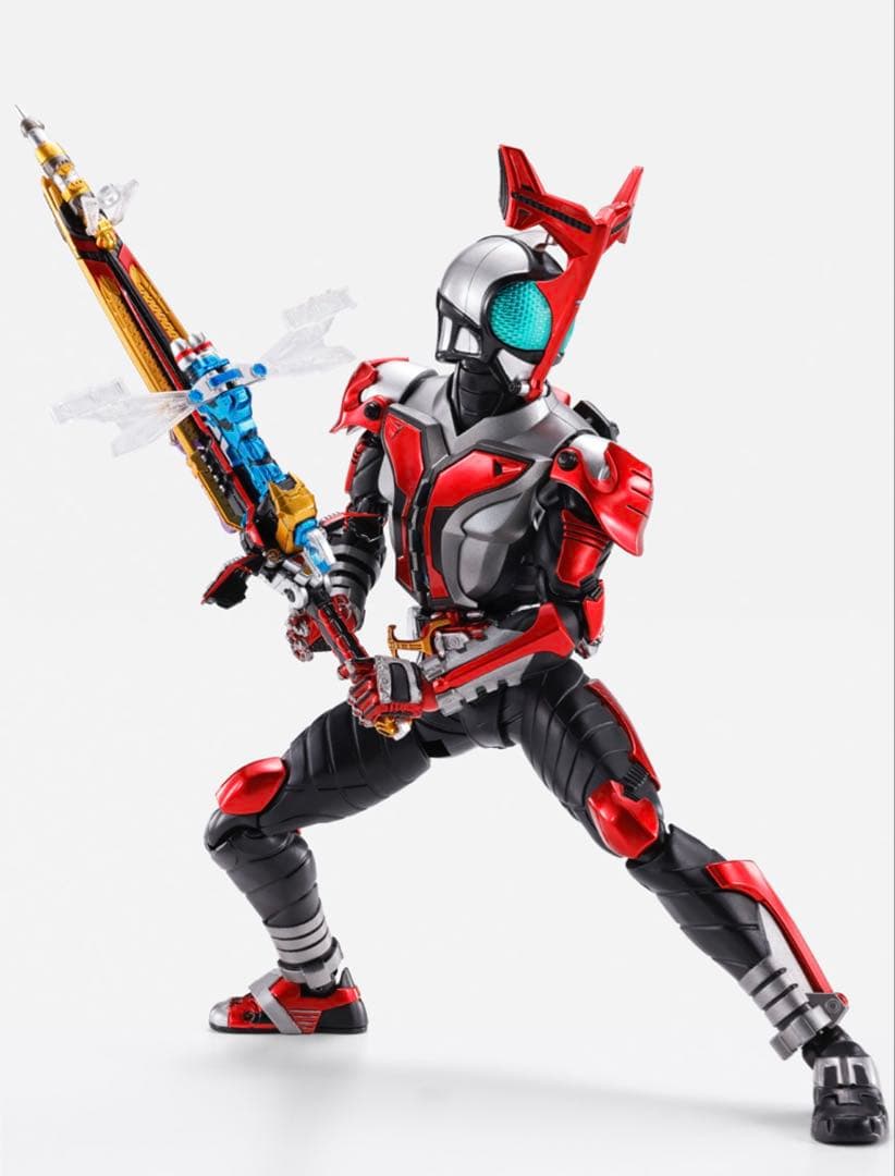 S.H.Figuarts 真骨彫　仮面ライダーカブト　ハイパーフォーム　10th