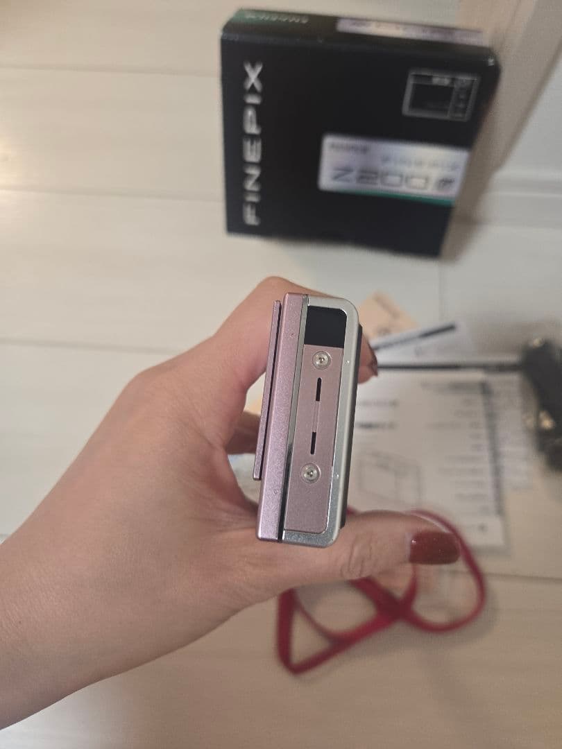 Fujifilm FinePix Z200 デジタルカメラ