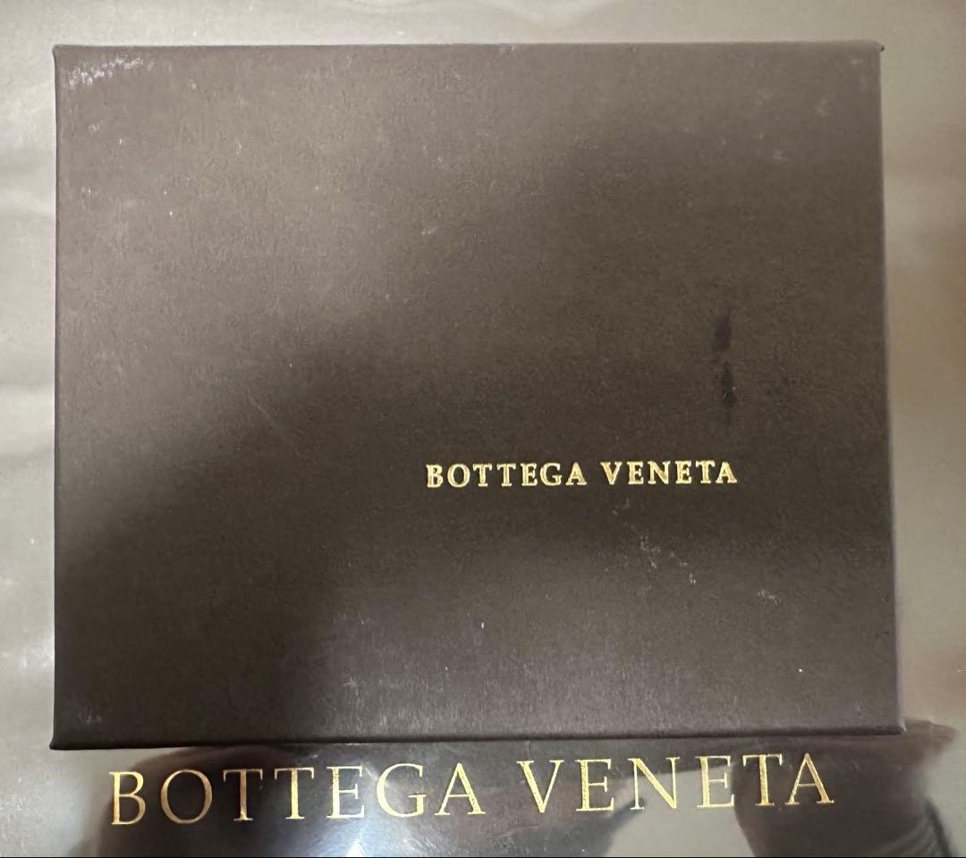 【美品】ボッテガヴェネタ イントレチャートケース/ラム/黒/4️⃣✨✨