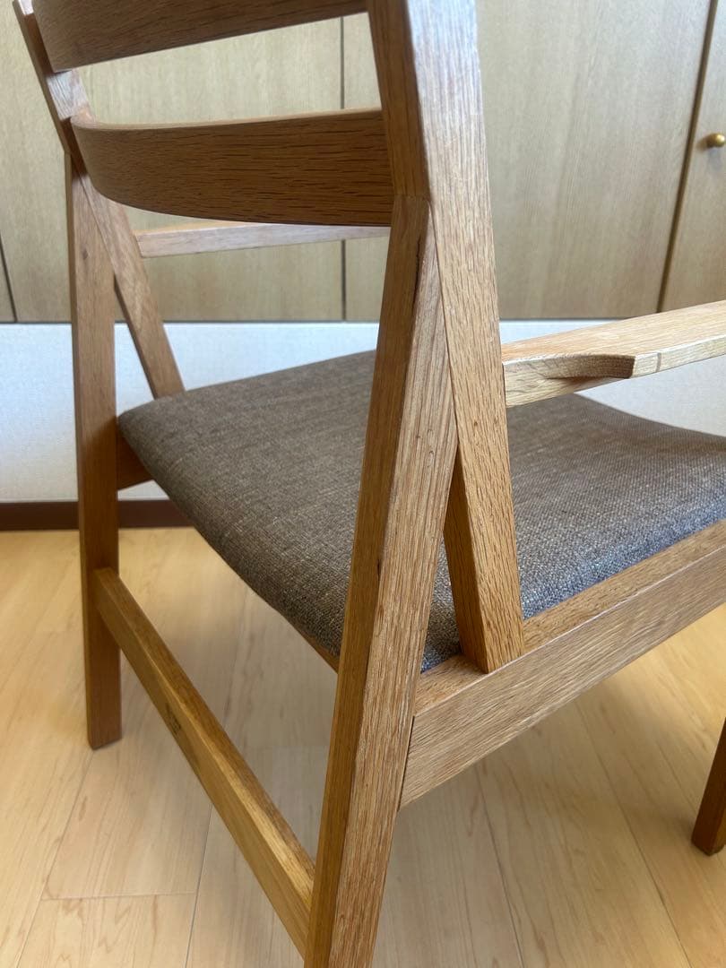 karf standard label アームチェア　ダイニングチェア　①