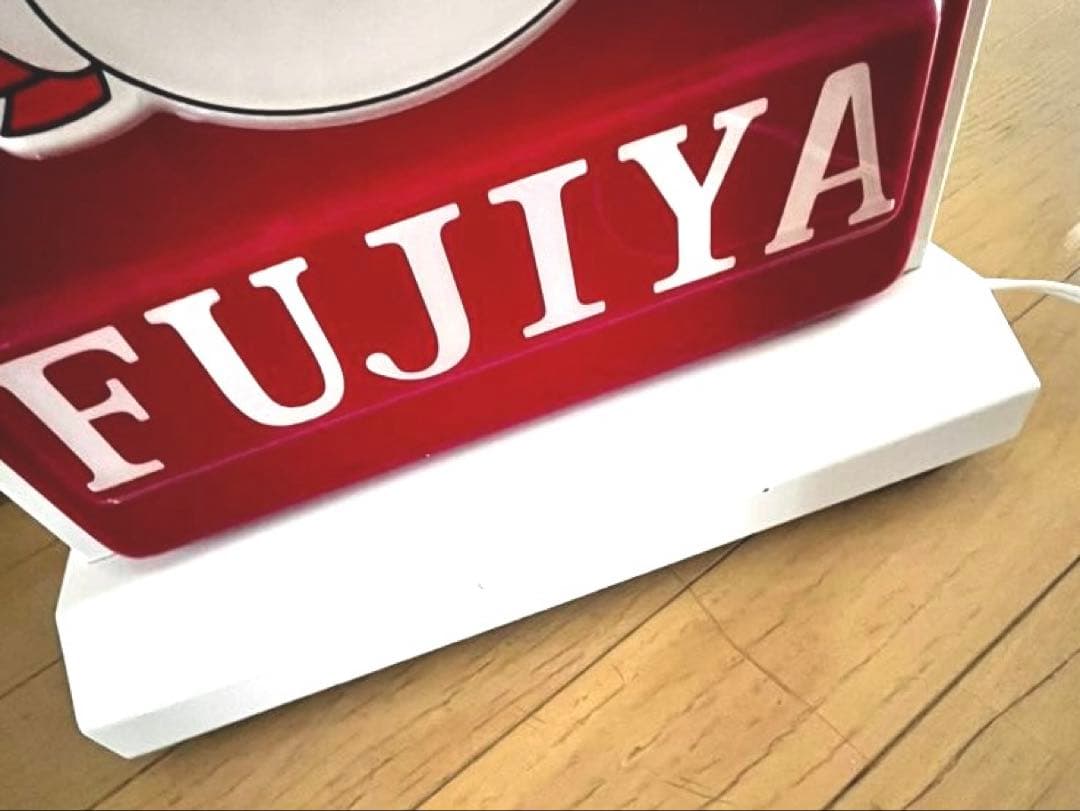 FUJIYA キャラクター看板