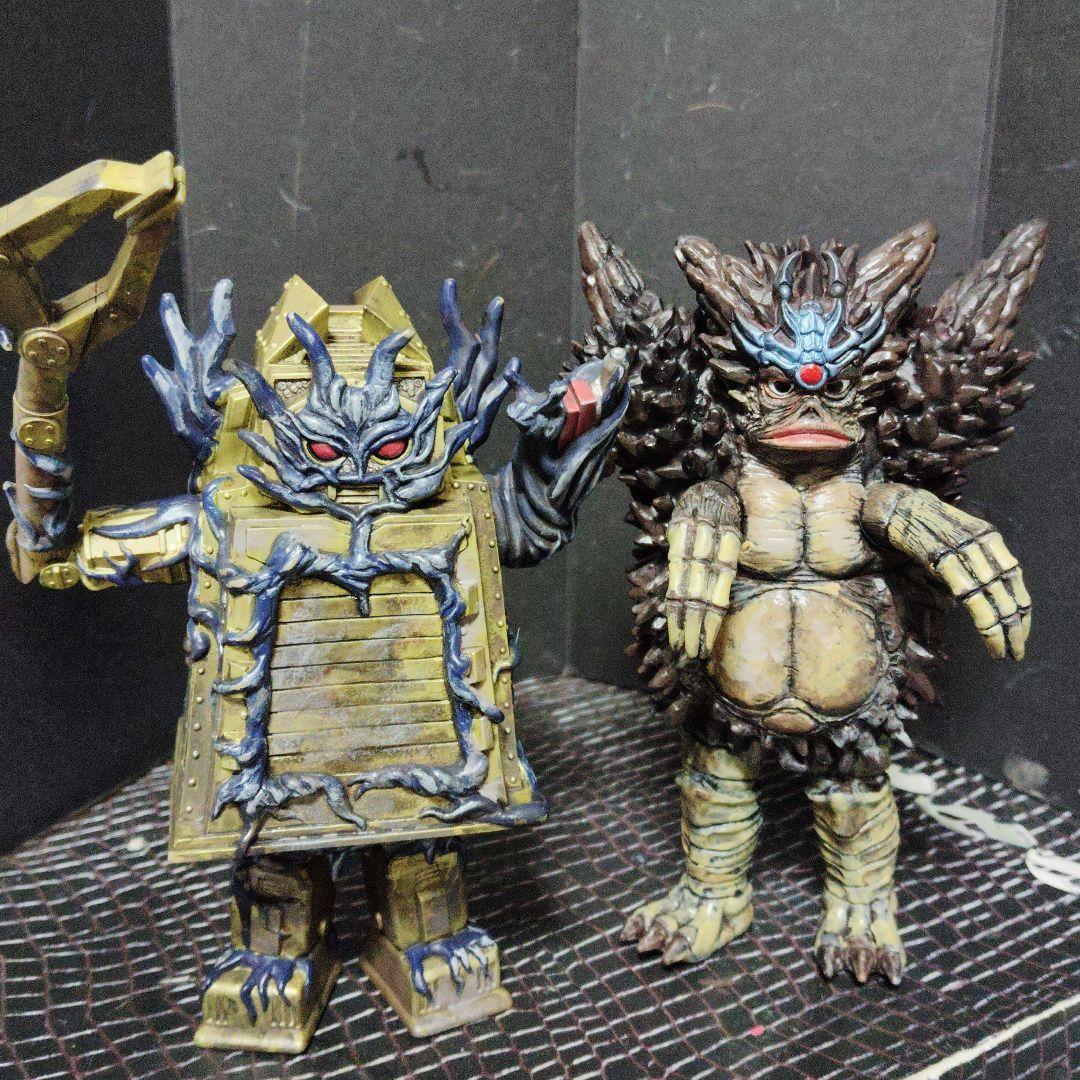 上野淳子ウルトラ怪獣旧型セット