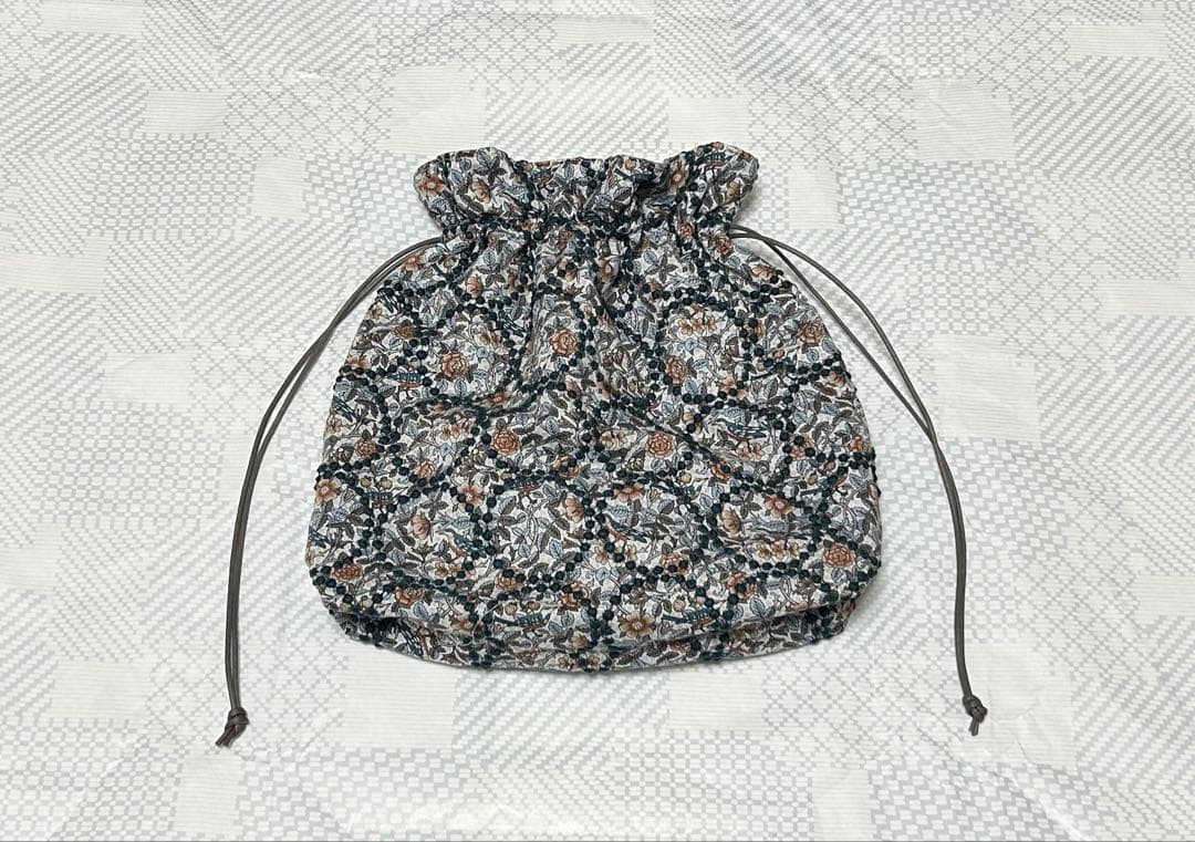 フック 様 strawberryThief きんちゃく