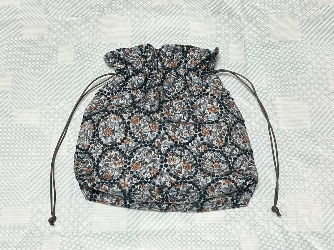 フック 様 strawberryThief きんちゃく