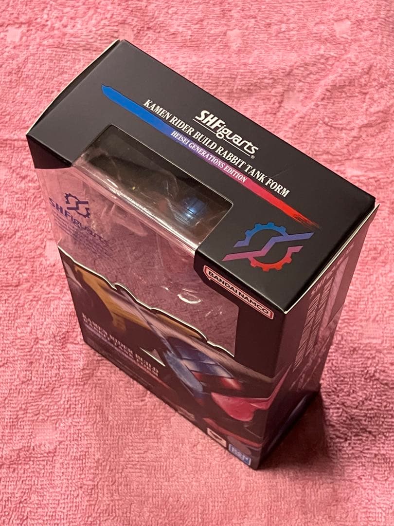 S.H.Figuarts 仮面ライダービルド ラビットタンクフォーム