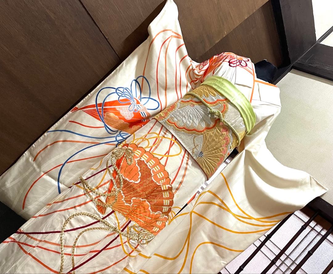 振袖フルセット6点サイズM〜Ｌ駒刺繍　束ね熨斗檜扇花文　金彩　正絹