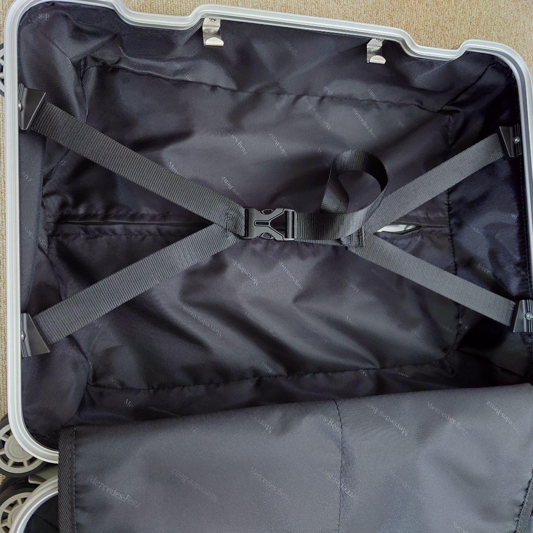 未使用 メルセデスベンツ 32L スーツケース 　キャリーケース　シルバー