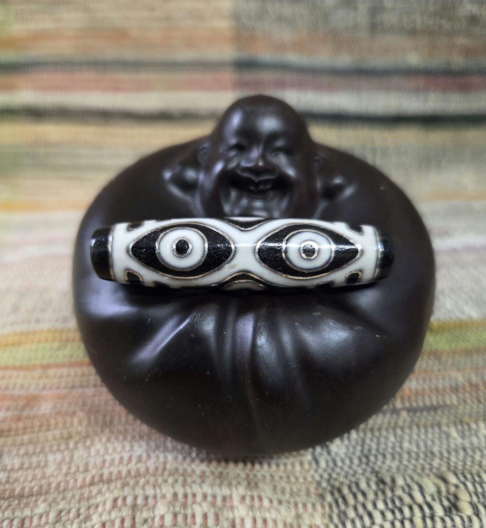 057 天珠　龍眼銀線天珠　　龍六眼　　　dzibeads！