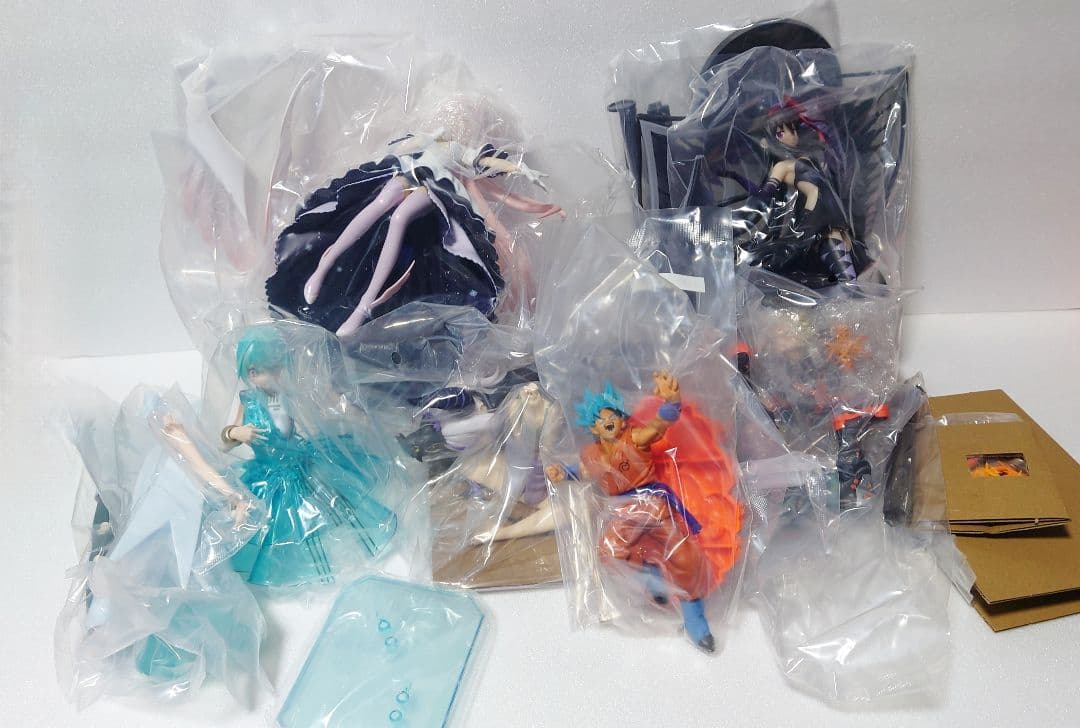 フィギュア まとめ売り プライズ まどマギ ヒロアカ 葬送のフリーレン