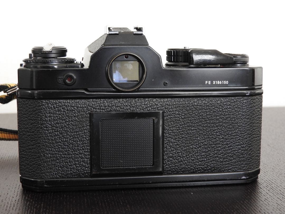 Nikon FE フィルム一眼 GN Auto NIKKOR 45mm f2.8