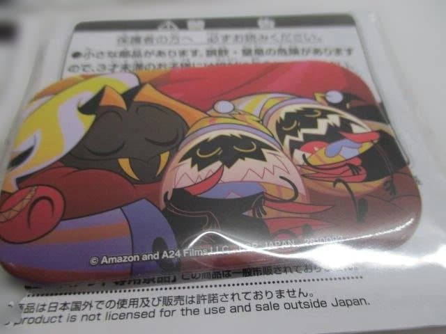 【未開封品】ハズビンホテルへようこそ　スクエア缶バッジ　８点まとめ