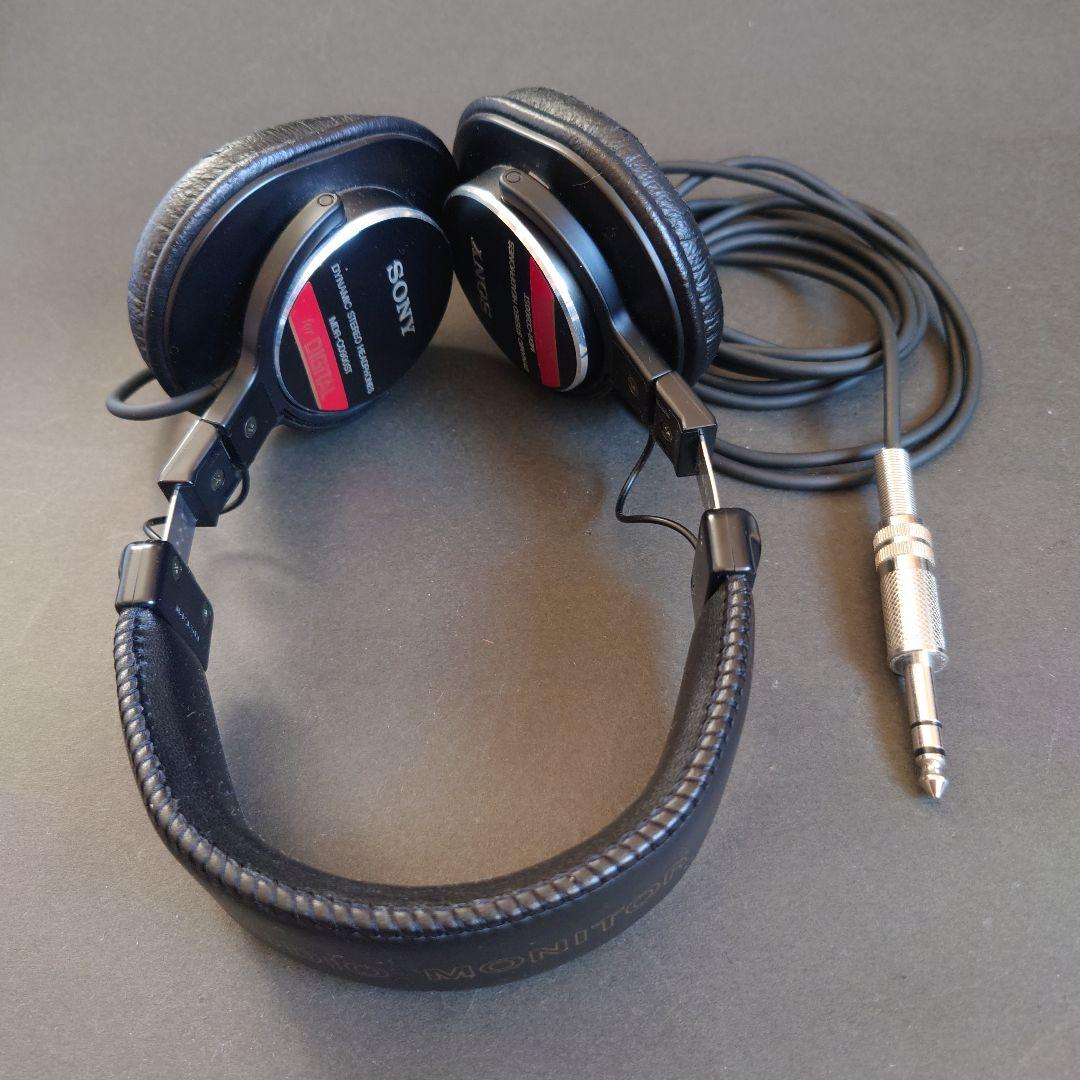 t*様 SONY MDR-CD900ST スタジオモニターヘ ッドフォン