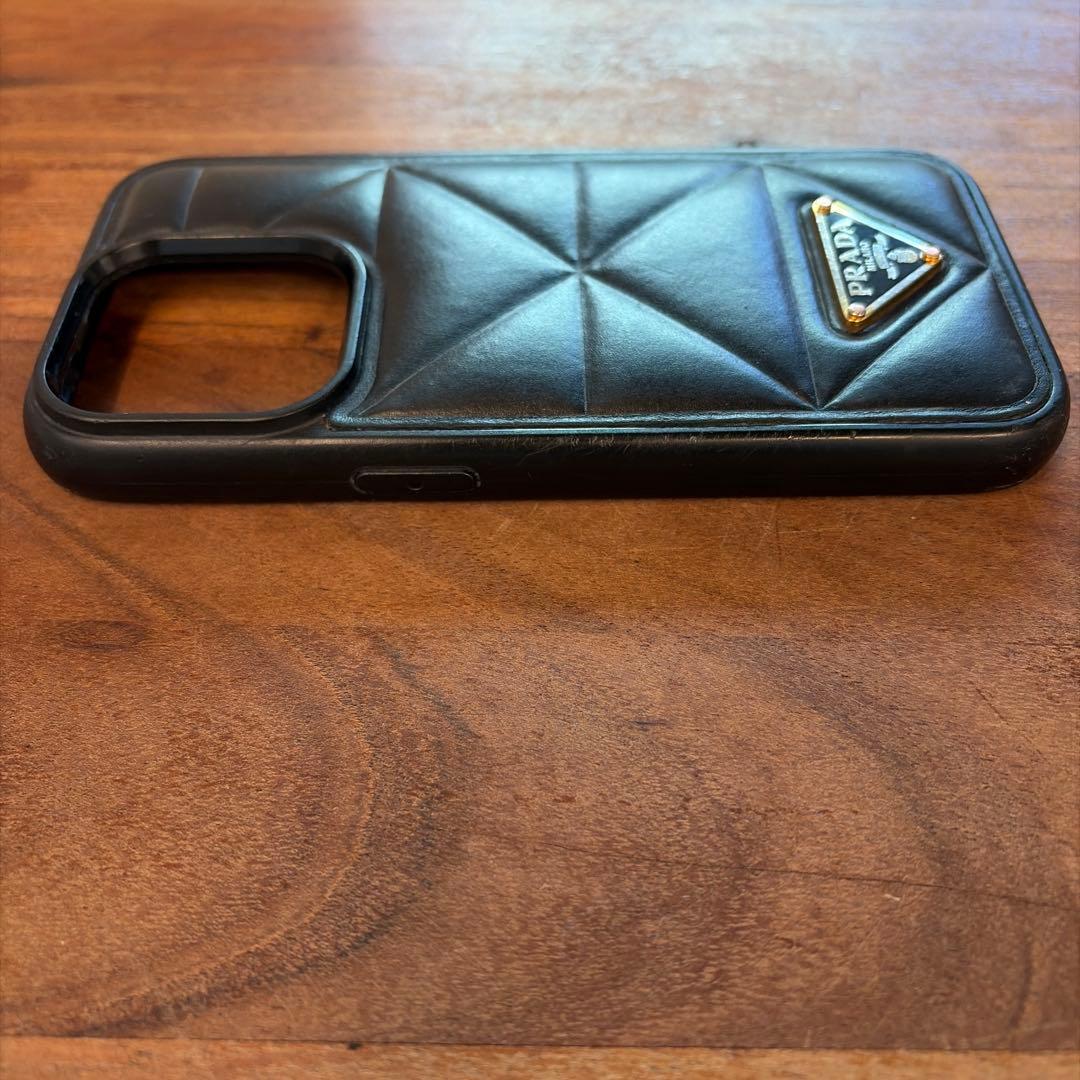 【PRADA正規】iPhone14Pro パデットケース 3角ロゴ レザー 黒