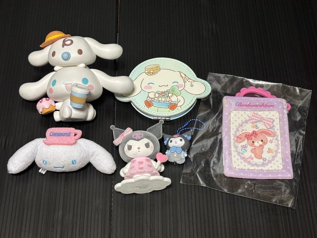 サンリオ　キティ　マイメロ　ぬいぐるみ　他　キャラクターグッズ　まとめてセット