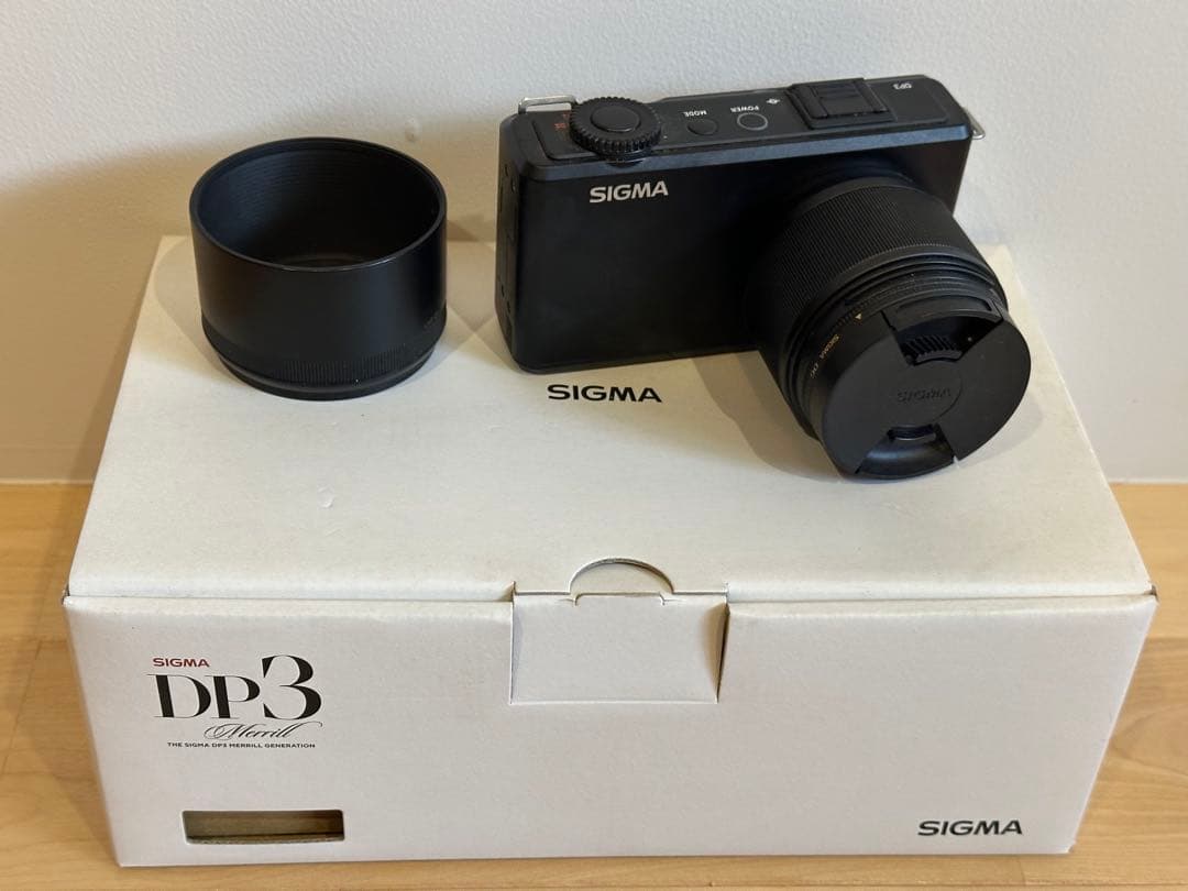 SIGMA DP3 Merrill コンパクトデジタルカメラ