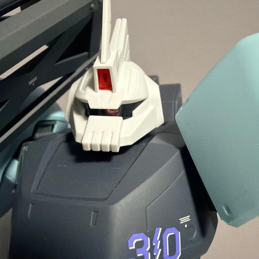 【組立済】MG 1/100 ユーマ・ライトニング専用高機動型ゲルググ