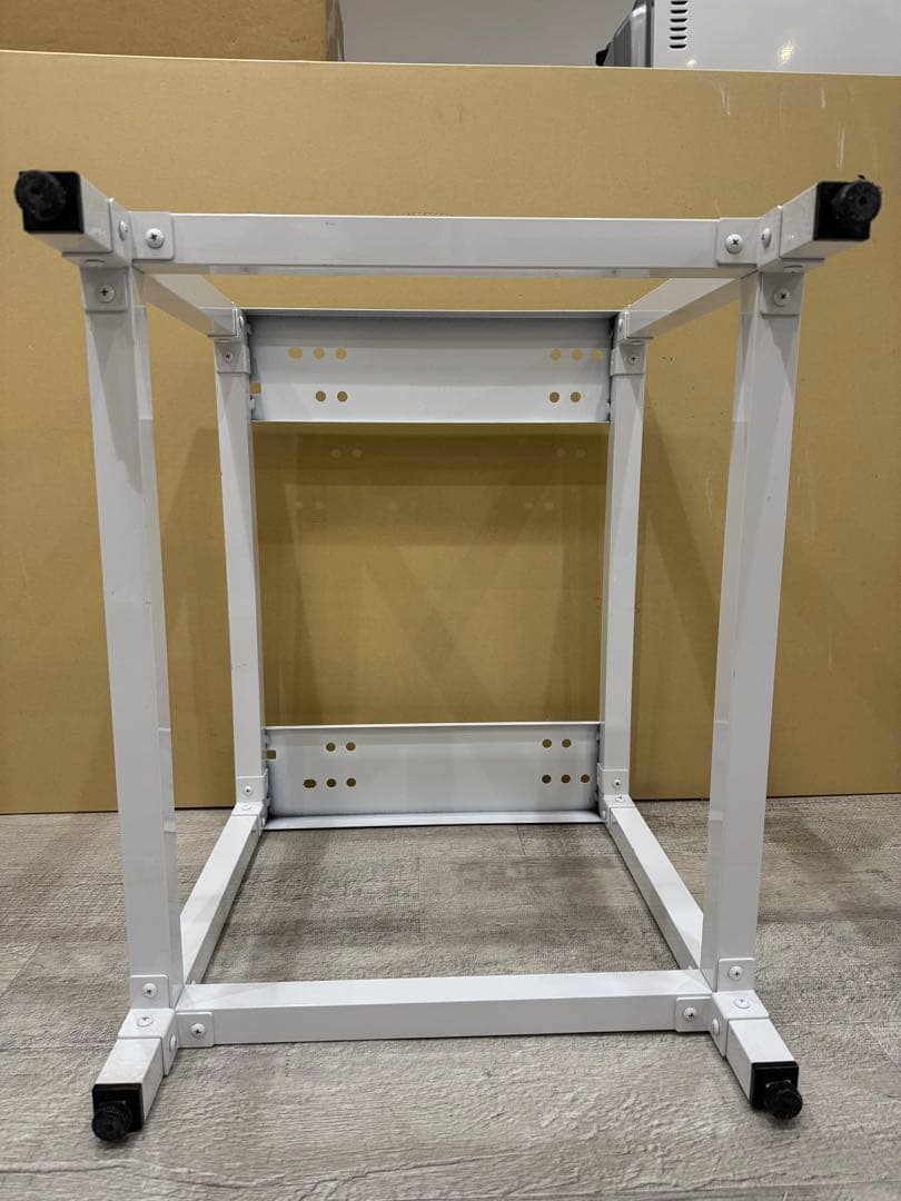 衣類乾燥機用金属スタンド