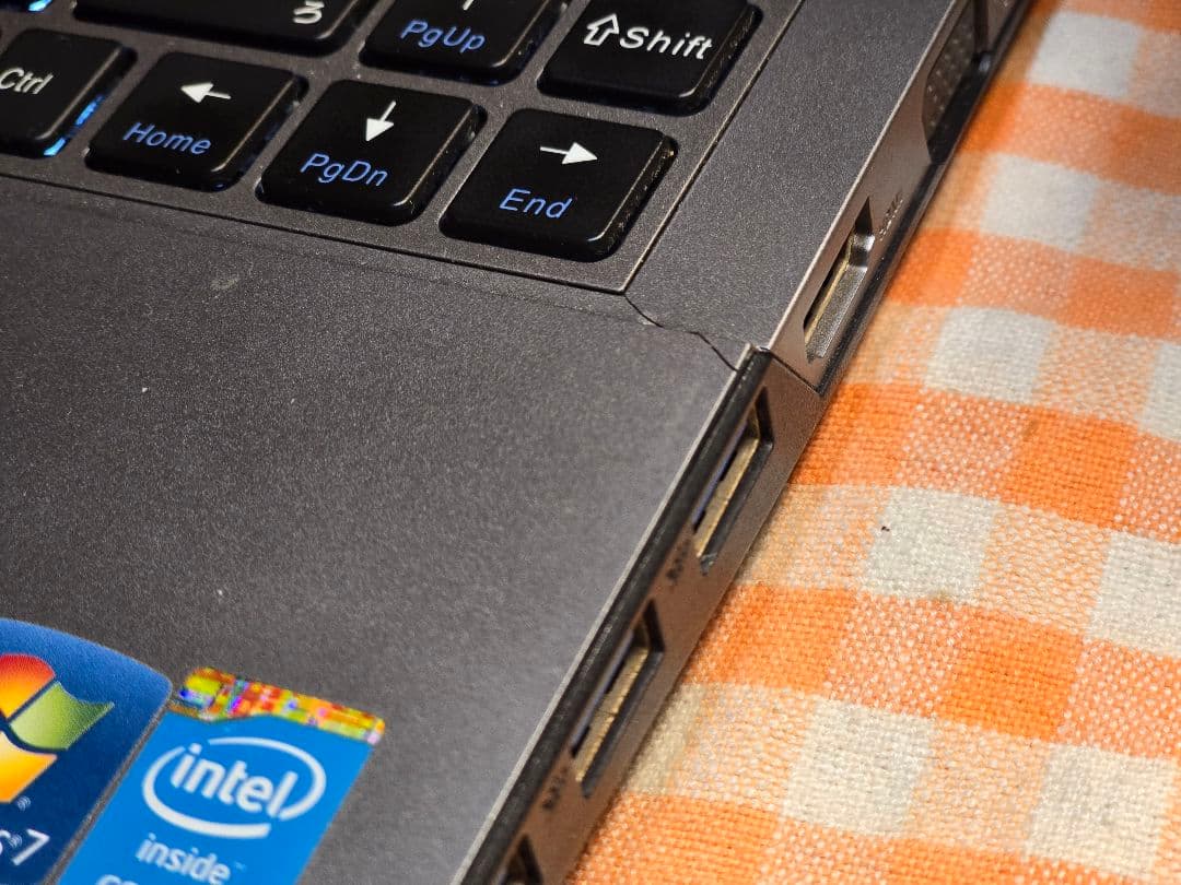 iiyama W230SS ゲーミングノートPC　【超高解像度液晶】