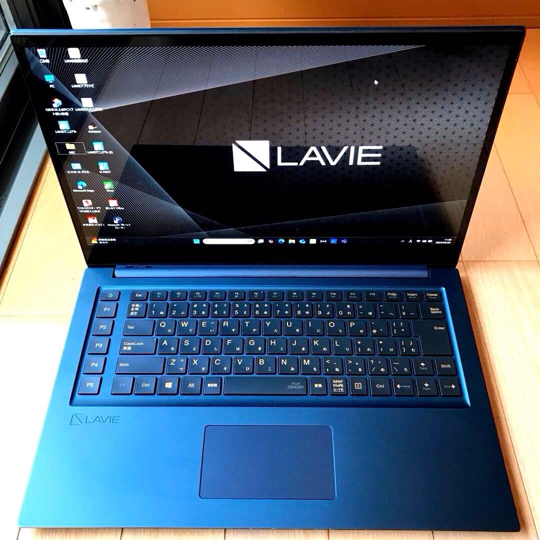美品LaVieVEGA LV750/R【有機ELUltraHD4Kディスプレイ】