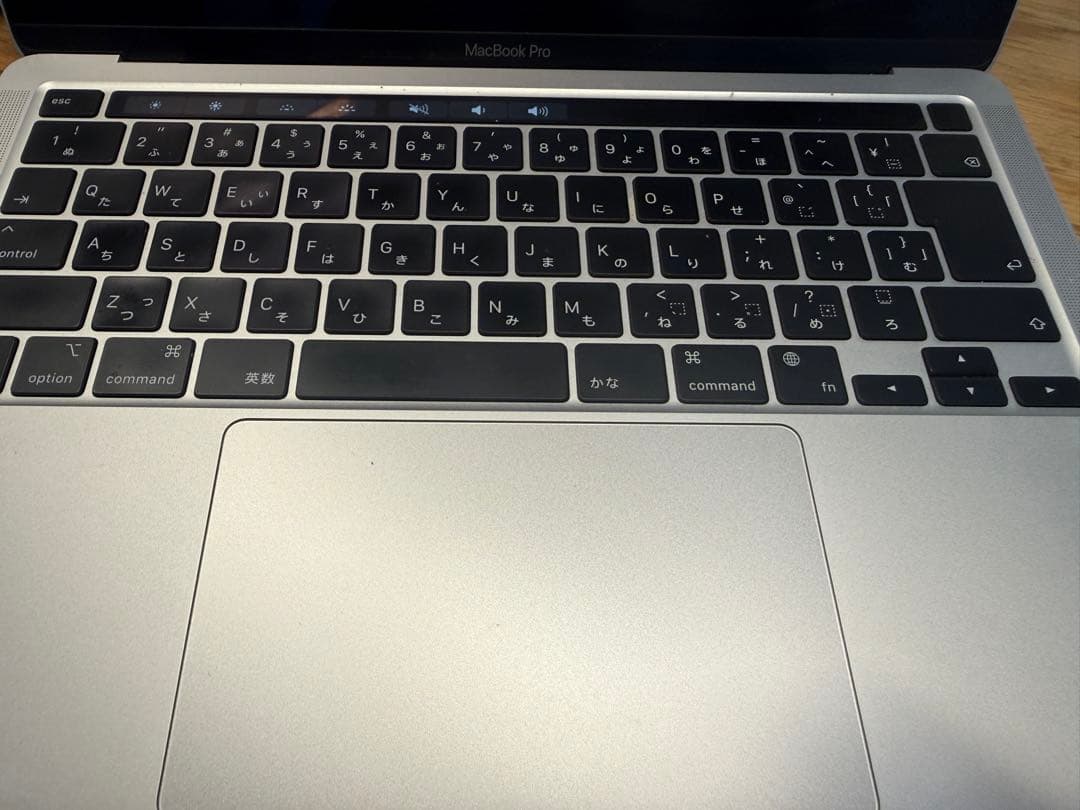 MacBook本体 MacBook pro 13 (2022 M2) 16GB