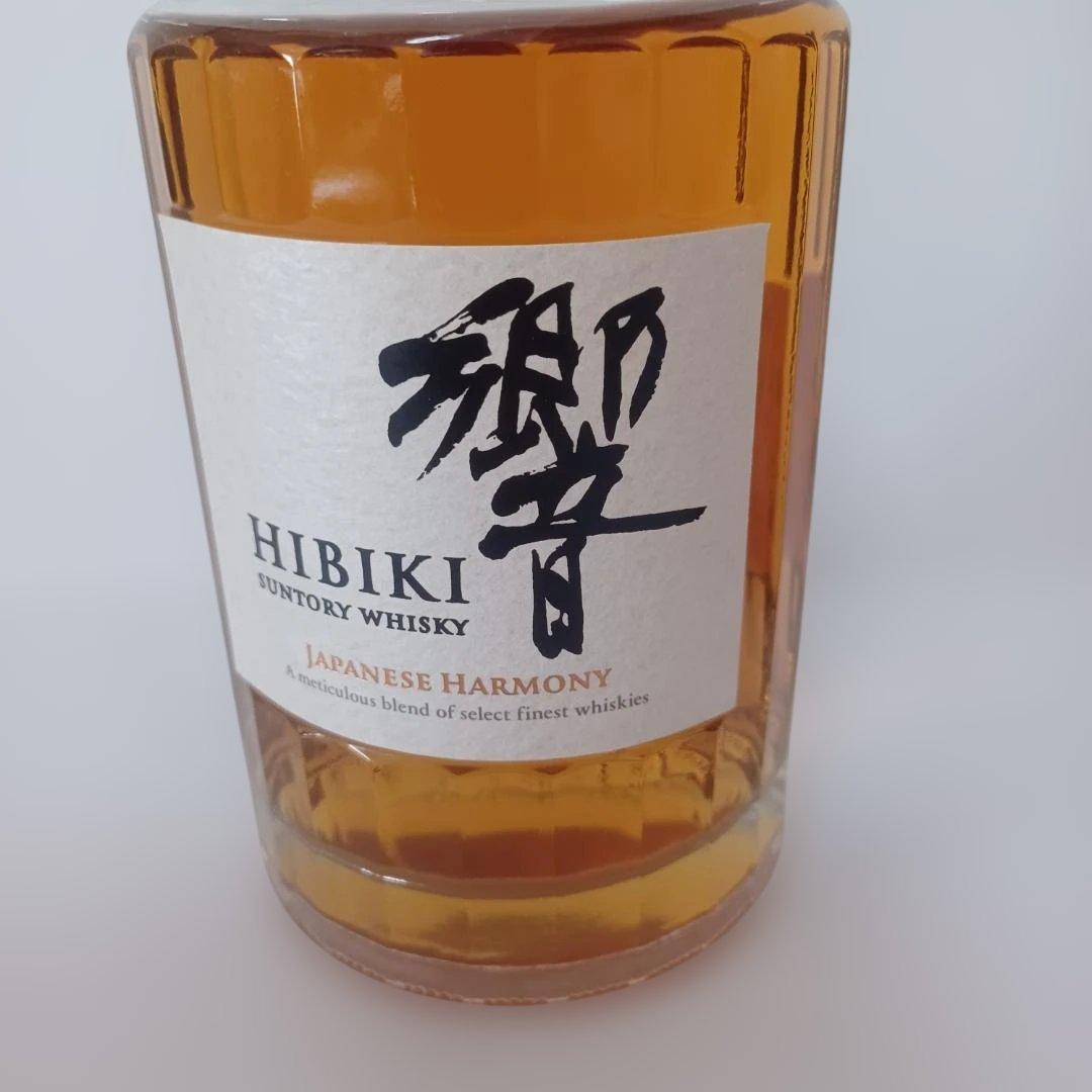 ミ*ト様 【未開封品サントリー ウイスキー 山崎と響 2本セット 内容量700m