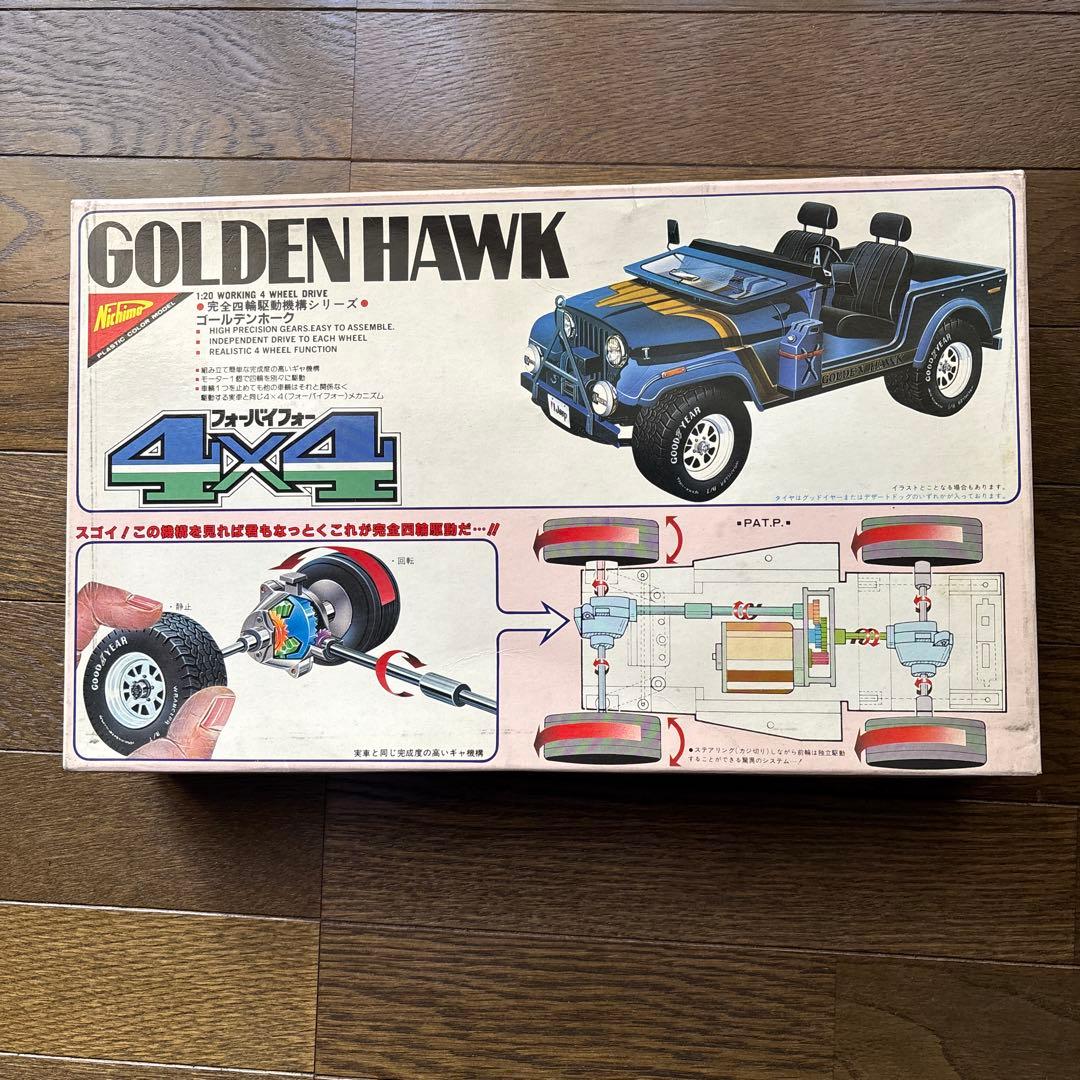 GOLDEN HAWK 4×4 プラモデル　Jeep 新品未使用