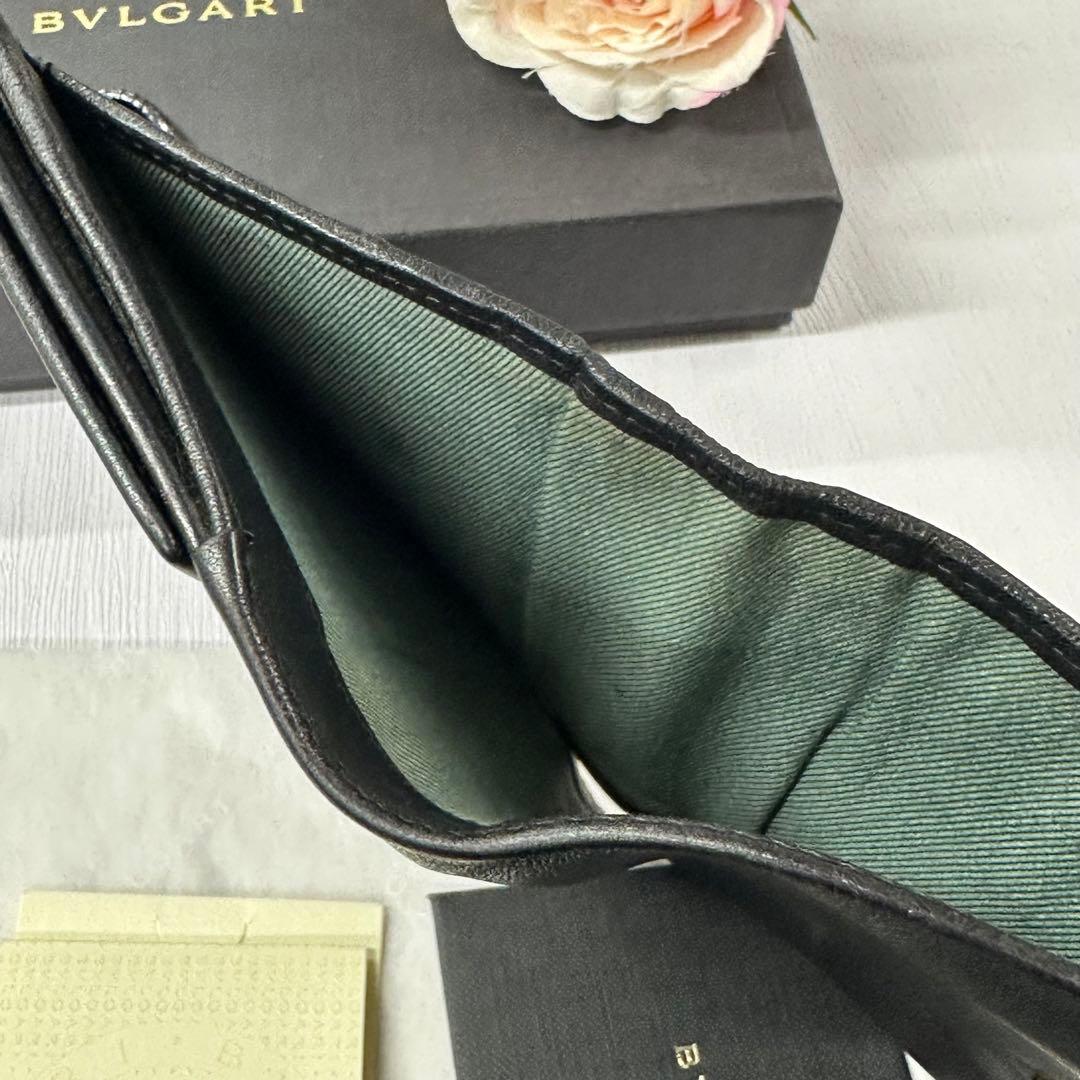 新品同様‼️ ブルガリ　BVLGARI 財布　二つ折り　折り財布　ソティリオ