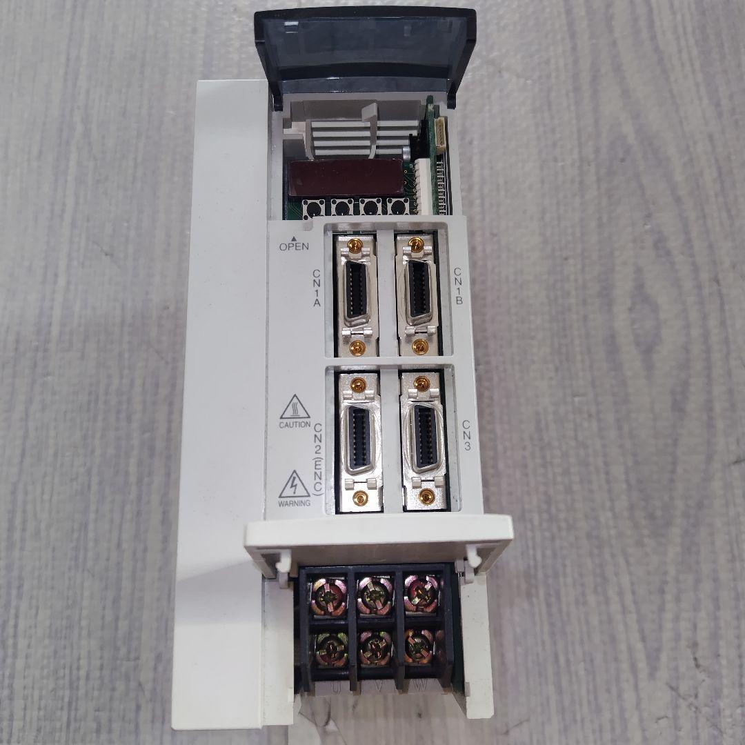 三菱電機 サーボアンプ/モータセット MR-J2S-40A/HC-KFS43K