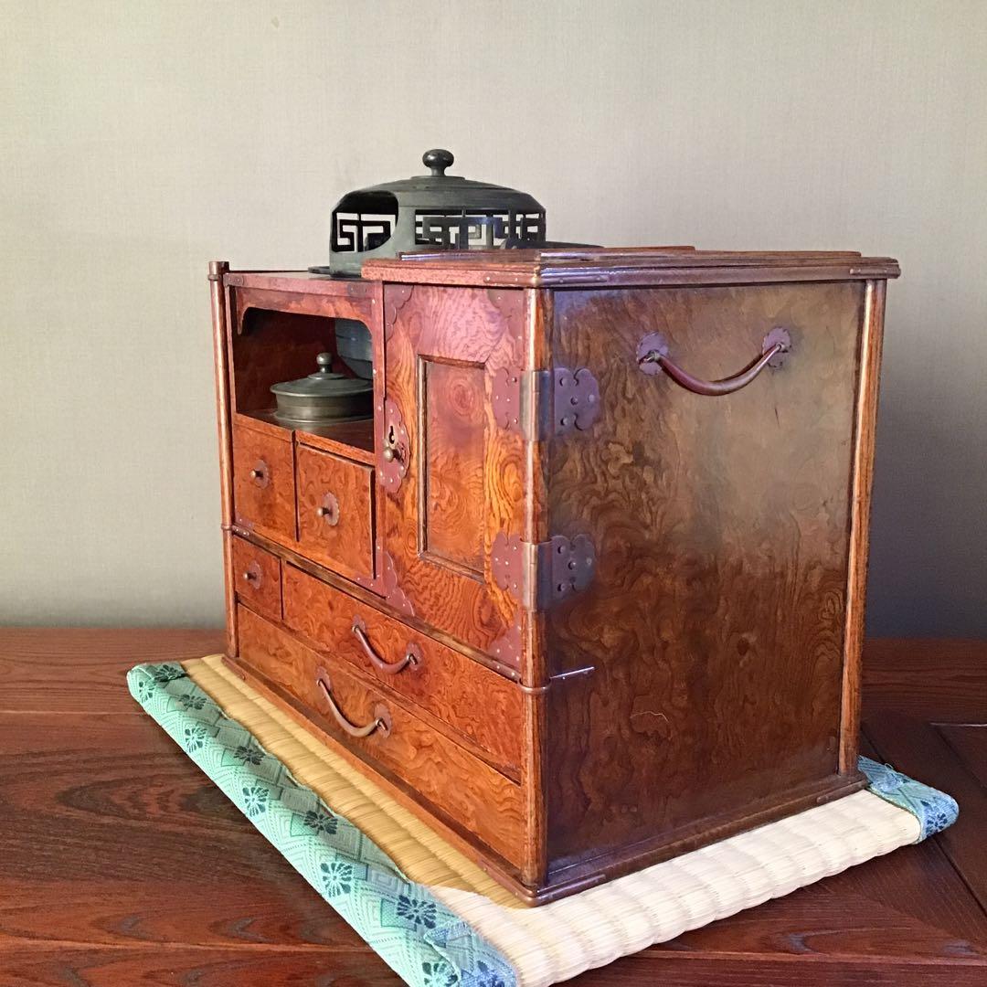 欅玉杢　煙草盆　硯　明治期